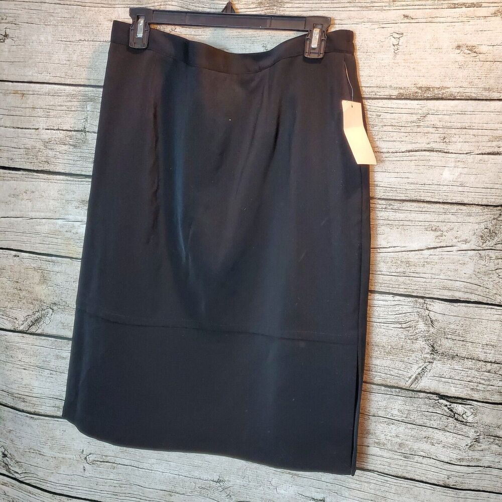 Sag Harbor Suit Black Skirt Size 16 NWT